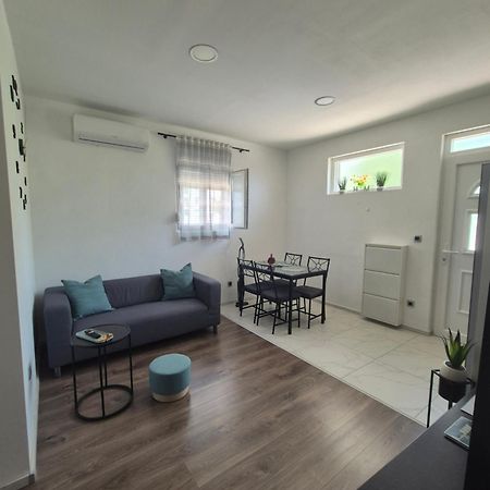 Apartment Gogo Free Parking Split Exterior photo